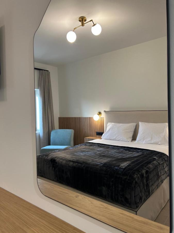 Piedra Luxury Apartments نافبليو المظهر الخارجي الصورة